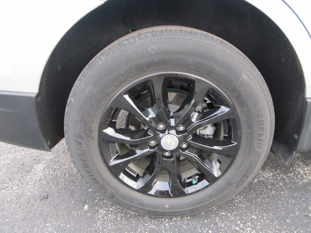 Certified 2020 Chevrolet Equinox LS w/ LS Convenience Package image 9