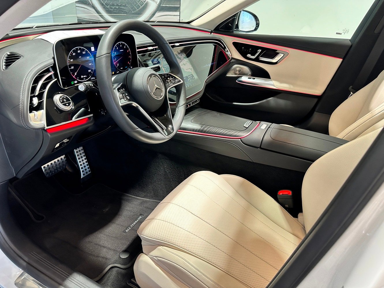 Certified 2025 Mercedes-Benz E 450 4MATIC All-Terrain Wagon image 10