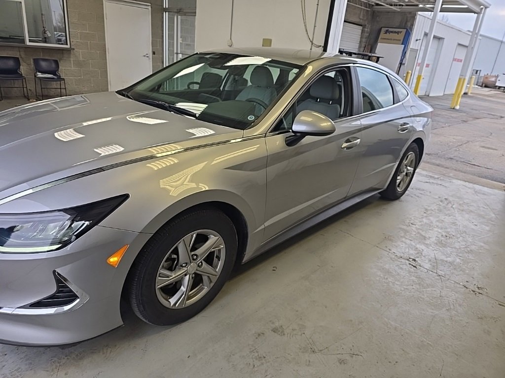 Certified 2021 Hyundai Sonata SE image 2