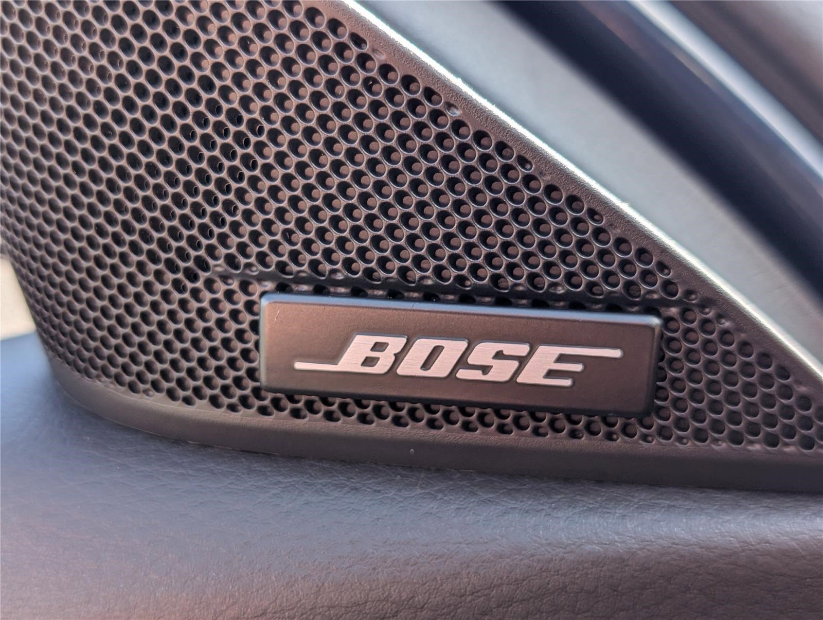 Used 2025 MAZDA CX-50 AWD 2.5 Hybrid w/ Premium Pkg image 21