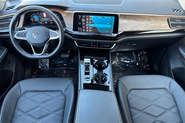 Used 2024 Volkswagen Atlas SE image 15
