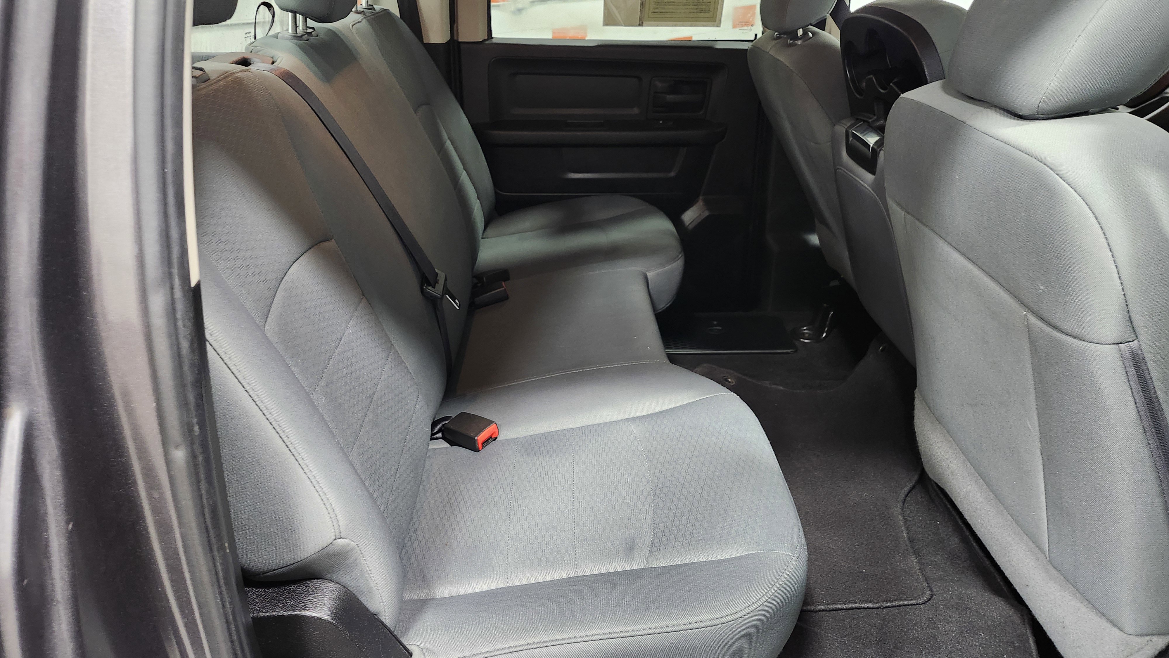 Used 2017 RAM 1500 Express w/ Express Value Package image 16