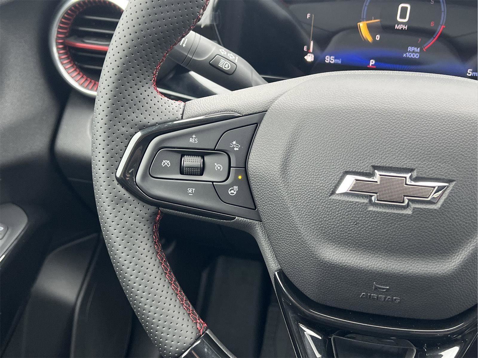 New 2026 Chevrolet Trax RS image 18