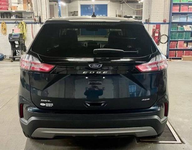 Certified 2024 Ford Edge SEL w/ Convenience Package AWD/4WD image 5