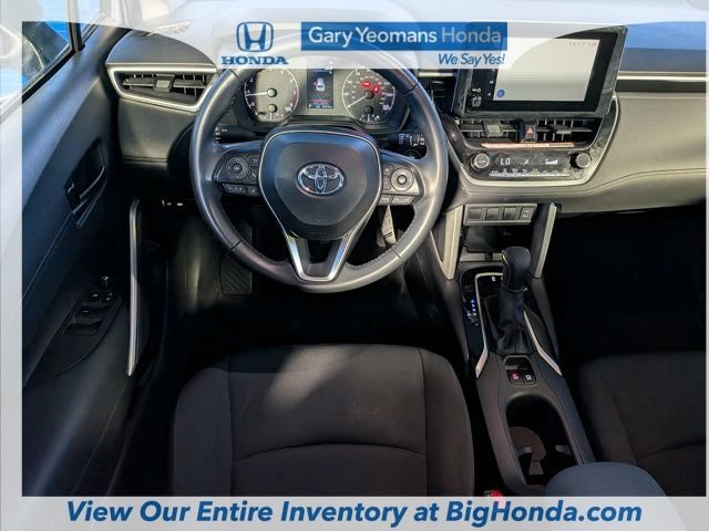 Used 2024 Toyota Corolla Cross LE FWD image 18