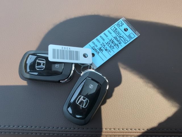Used 2026 Honda Pilot TrailSport image 32