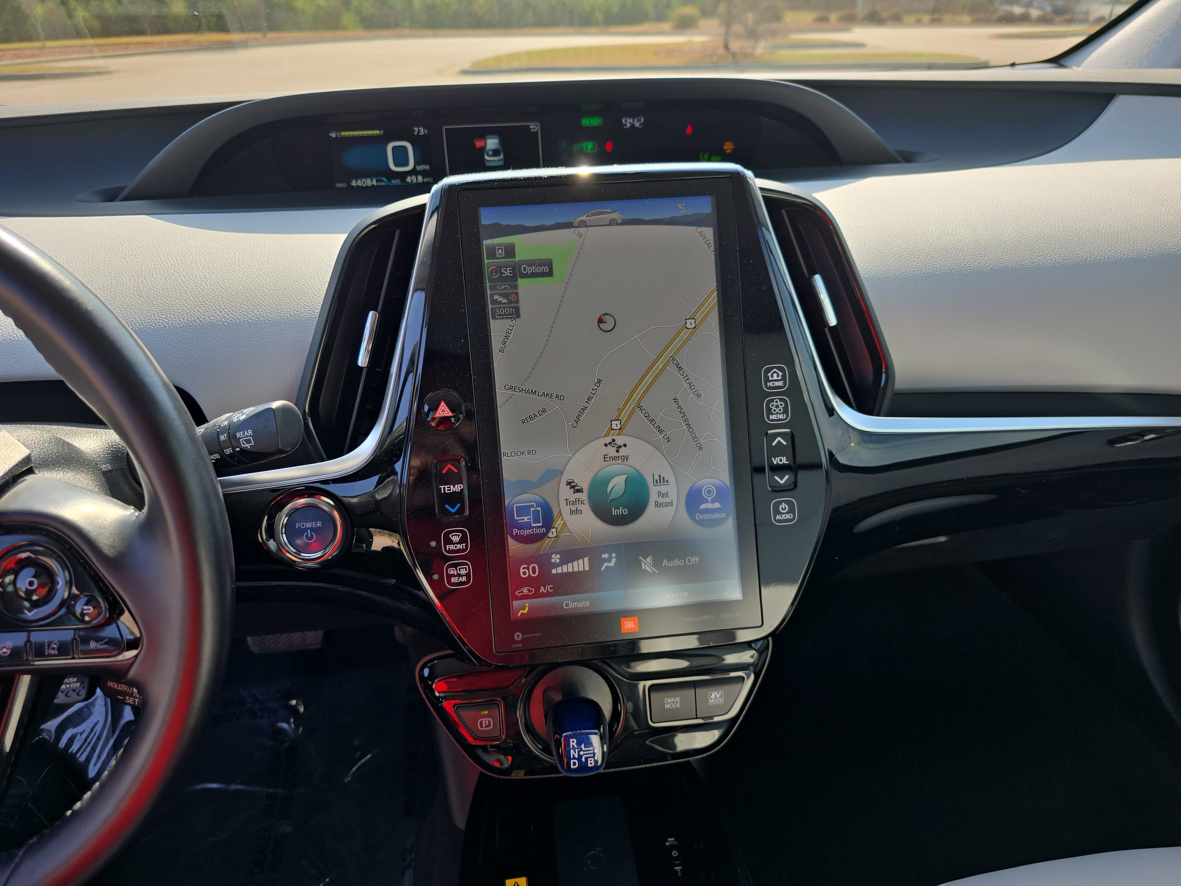 Used 2020 Toyota Prius Limited image 21