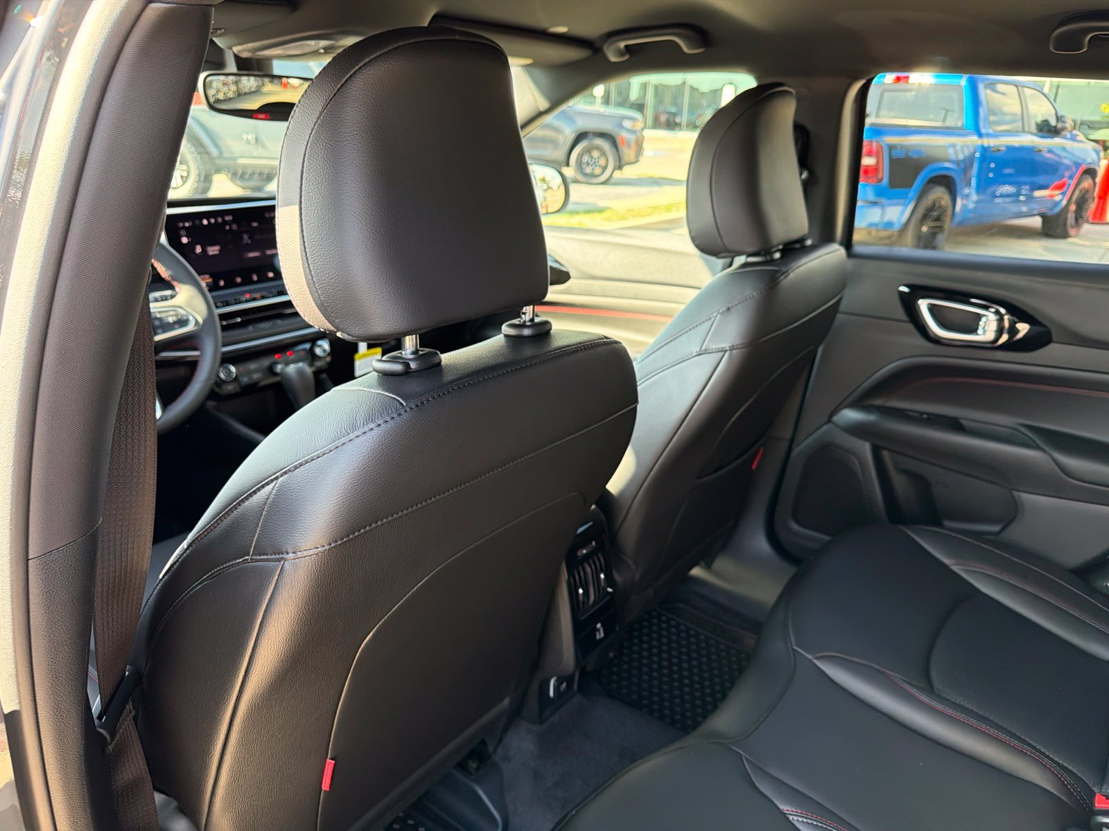 New 2026 Jeep Compass Trailhawk AWD/4WD image 16