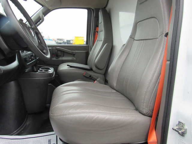 Used 2024 GMC Savana 3500 w/ Power Convenience Package image 26
