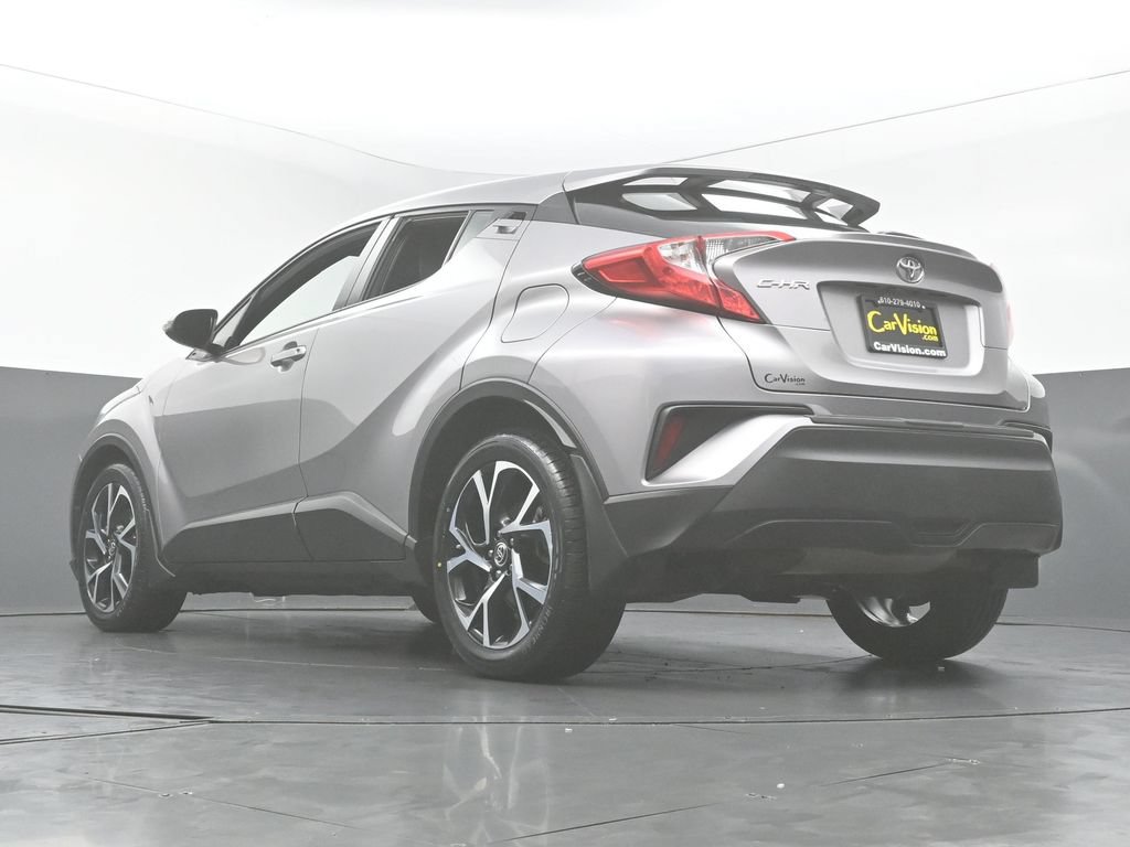 Used 2020 Toyota C-HR XLE FWD image 44