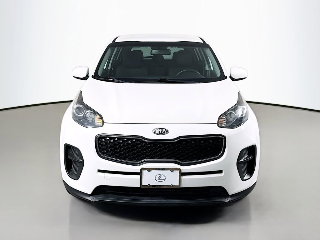 Used 2019 Kia Sportage LX image 2