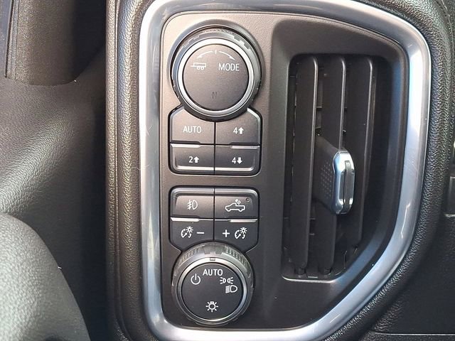 Used 2022 Chevrolet Silverado 1500 LT Trail Boss w/ Bed Protection Package AWD/4WD image 23