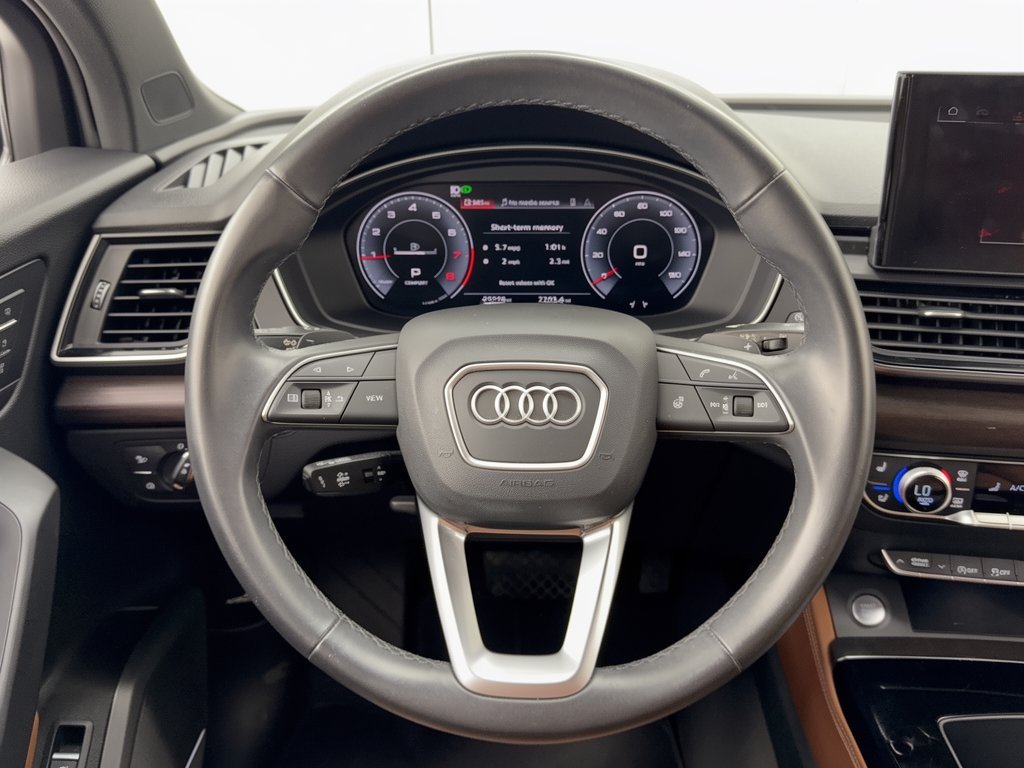 Used 2023 Audi Q5 2.0T Premium Plus w/ Premium Plus Package AWD/4WD image 10