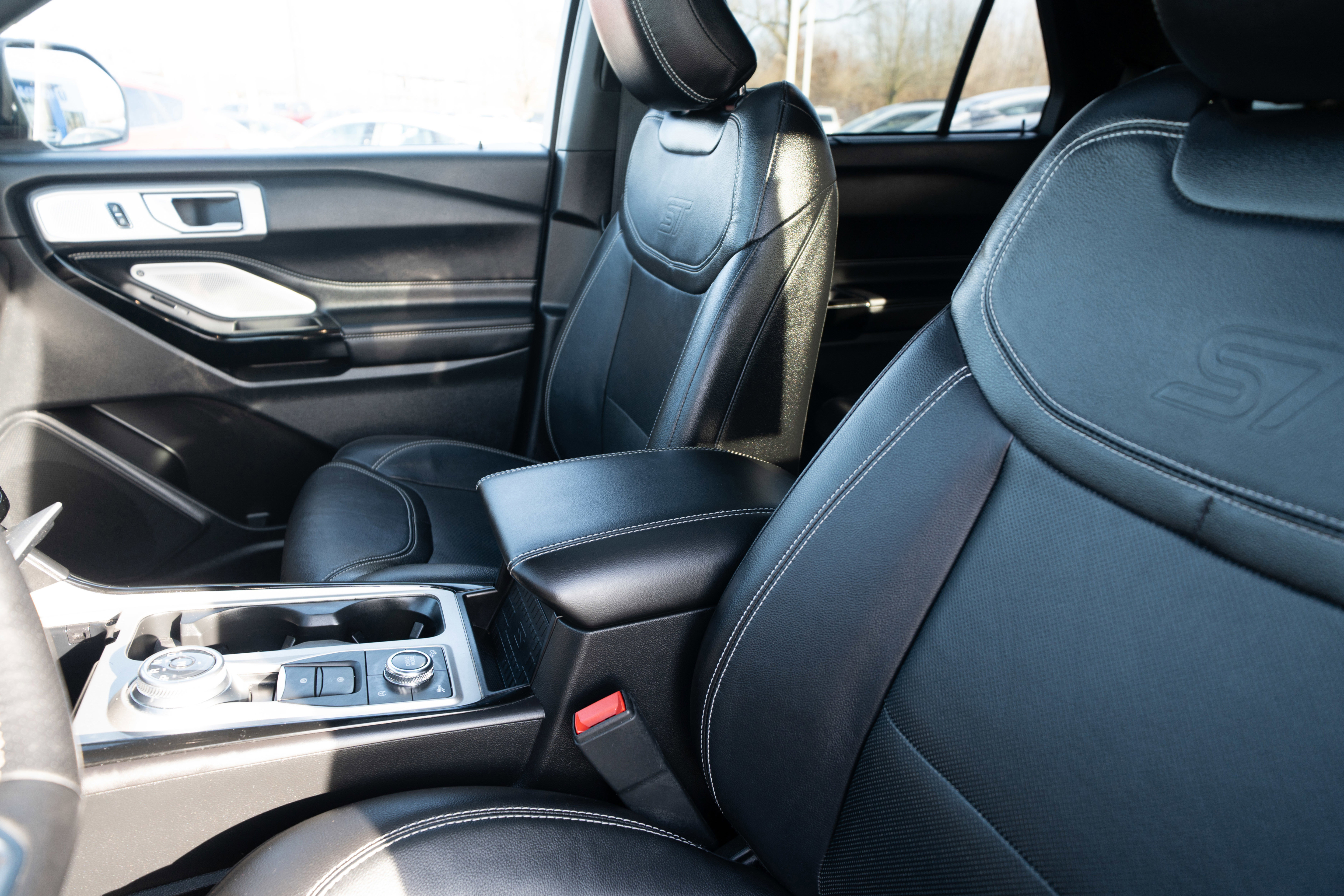 Used 2023 Ford Explorer ST w/ Equipment Group 401A image 10