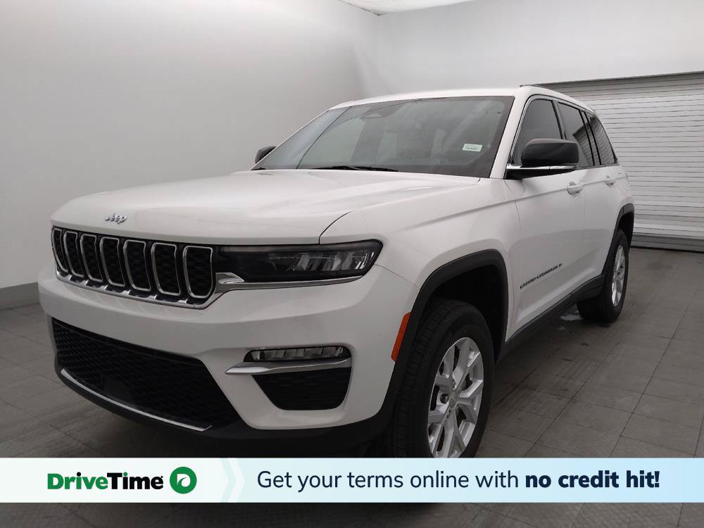 Used 2023 Jeep Grand Cherokee Limited RWD image 1