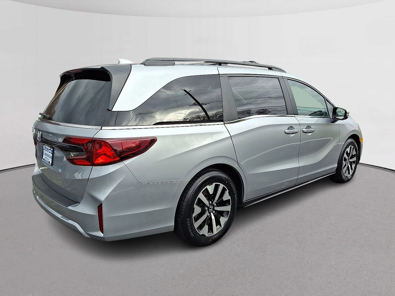 Used 2025 Honda Odyssey EX-L image 11