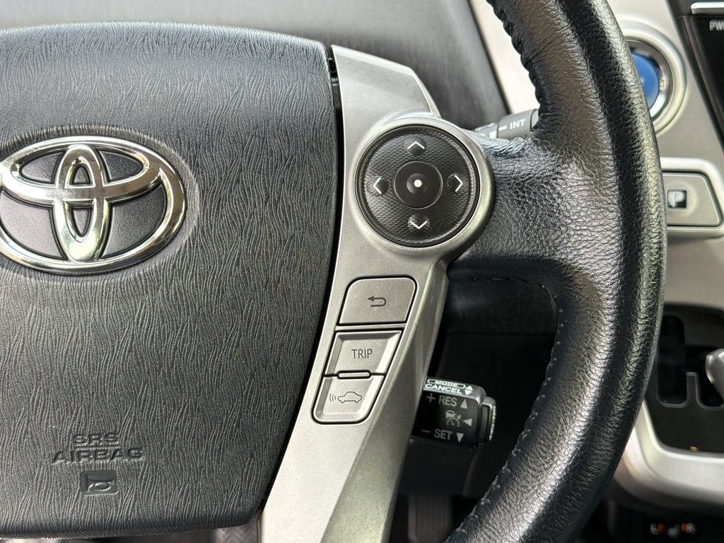 Used 2015 Toyota Prius V Five w/ Advanced Technology Package FWD image 22