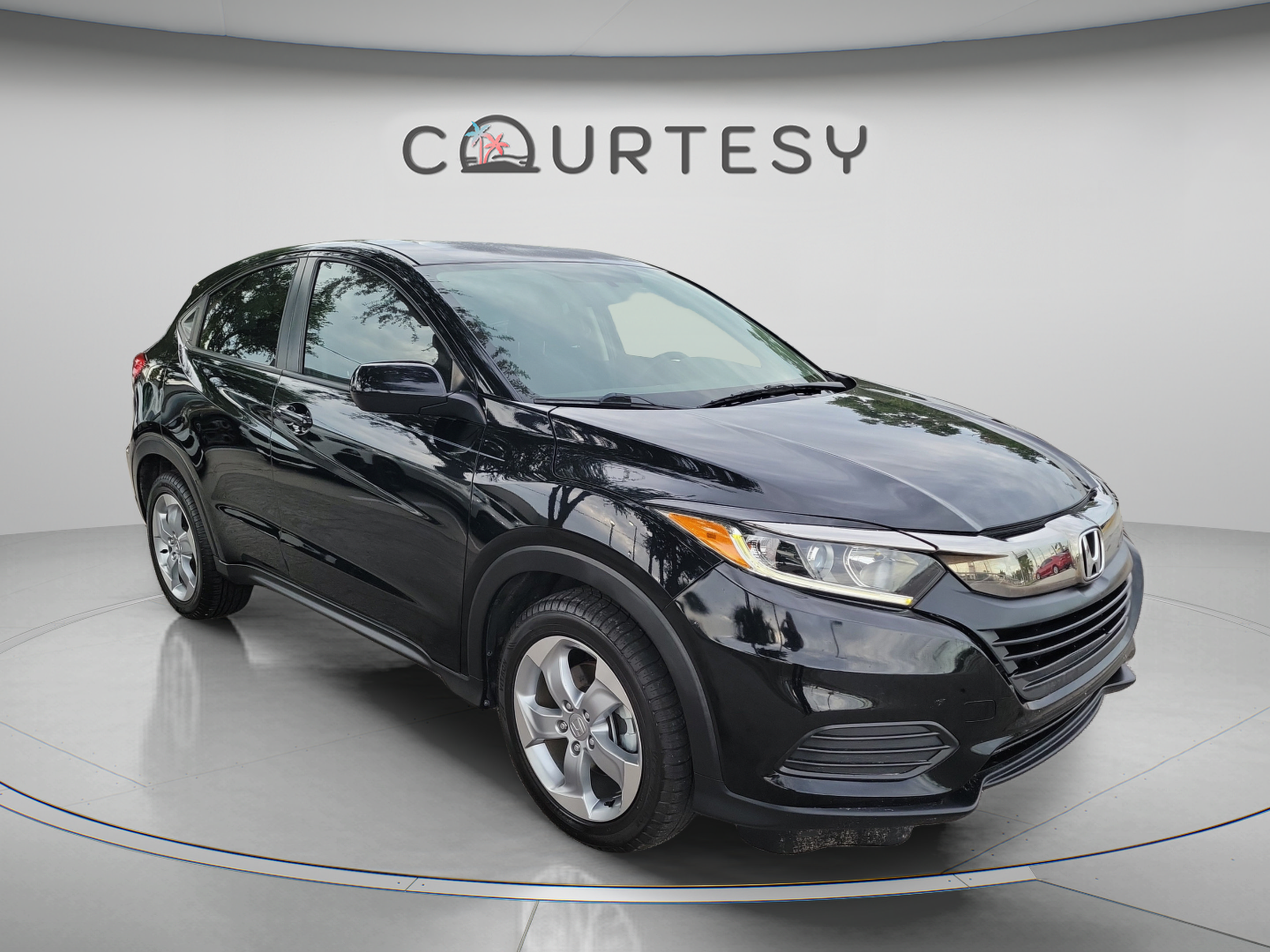 Used 2019 Honda HR-V LX image 5