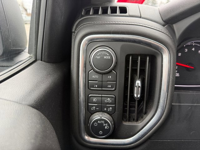 Used 2020 Chevrolet Silverado 1500 RST image 21