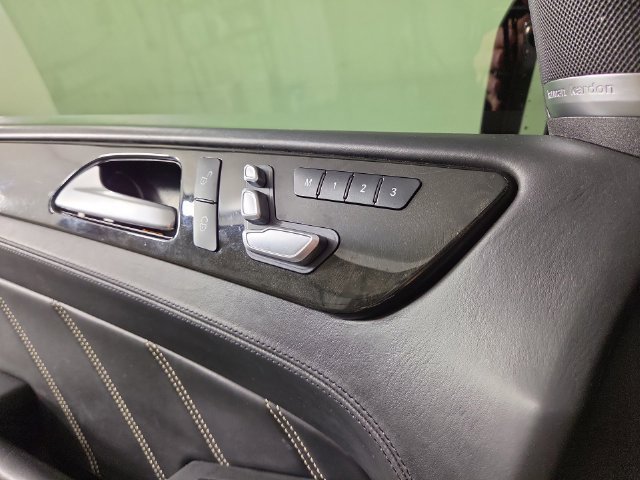 Used 2018 Mercedes-Benz GLS 63 AMG 4MATIC image 32
