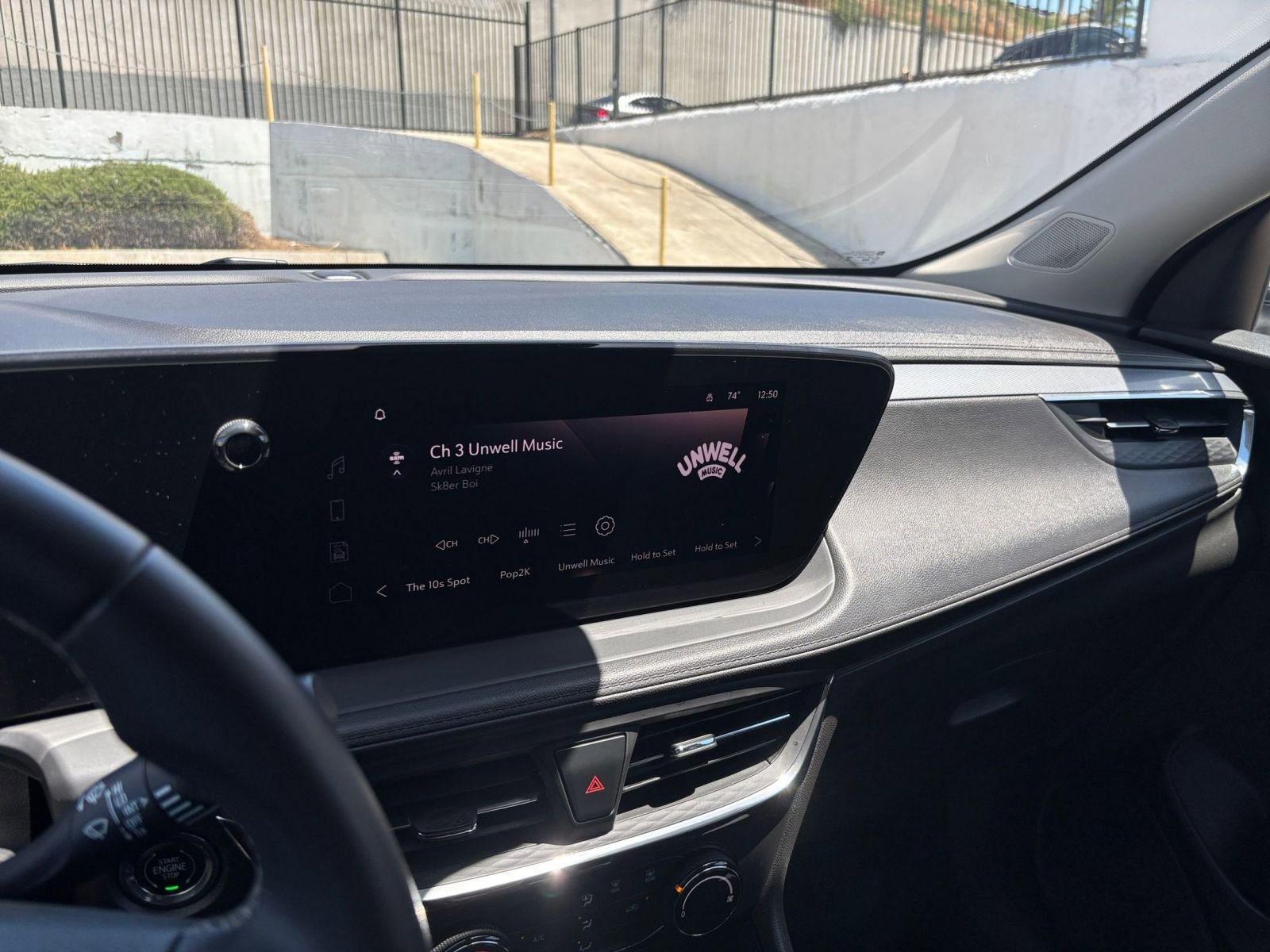 Used 2025 Buick Encore GX Preferred FWD image 20