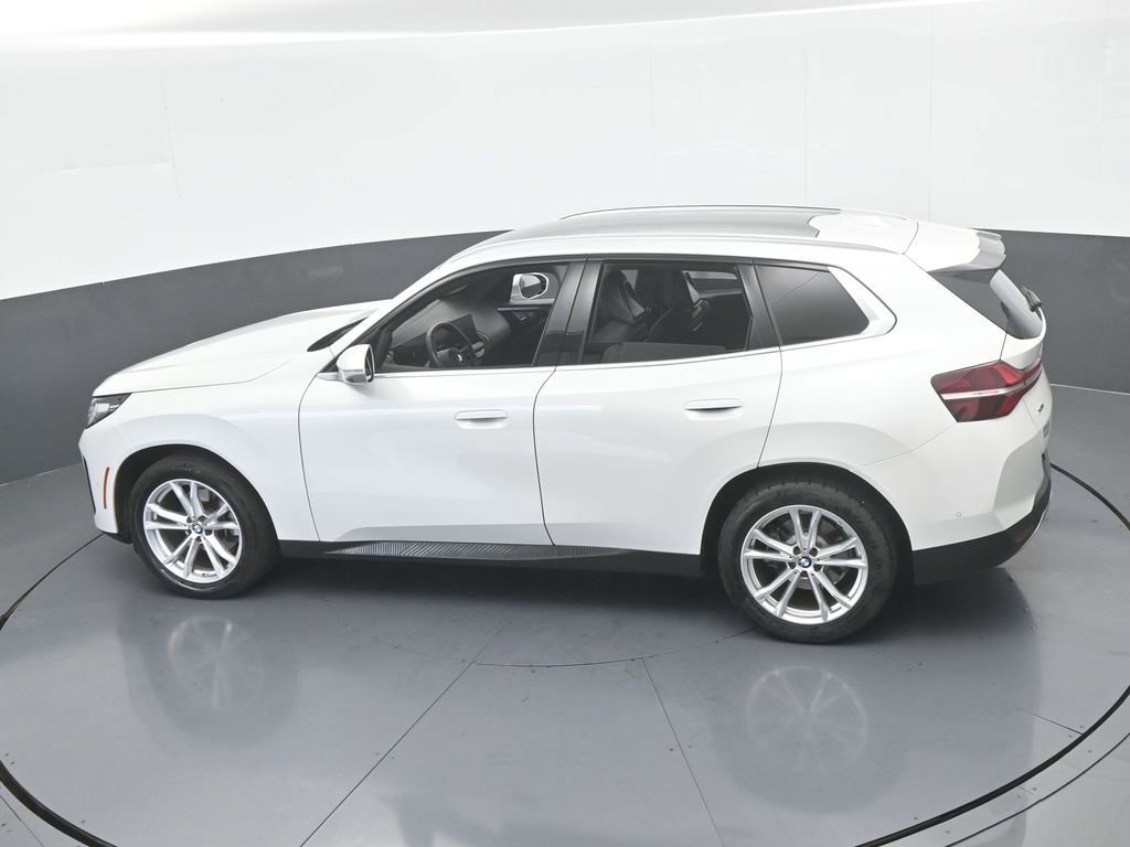 Used 2025 BMW X3 xDrive30i AWD/4WD image 56