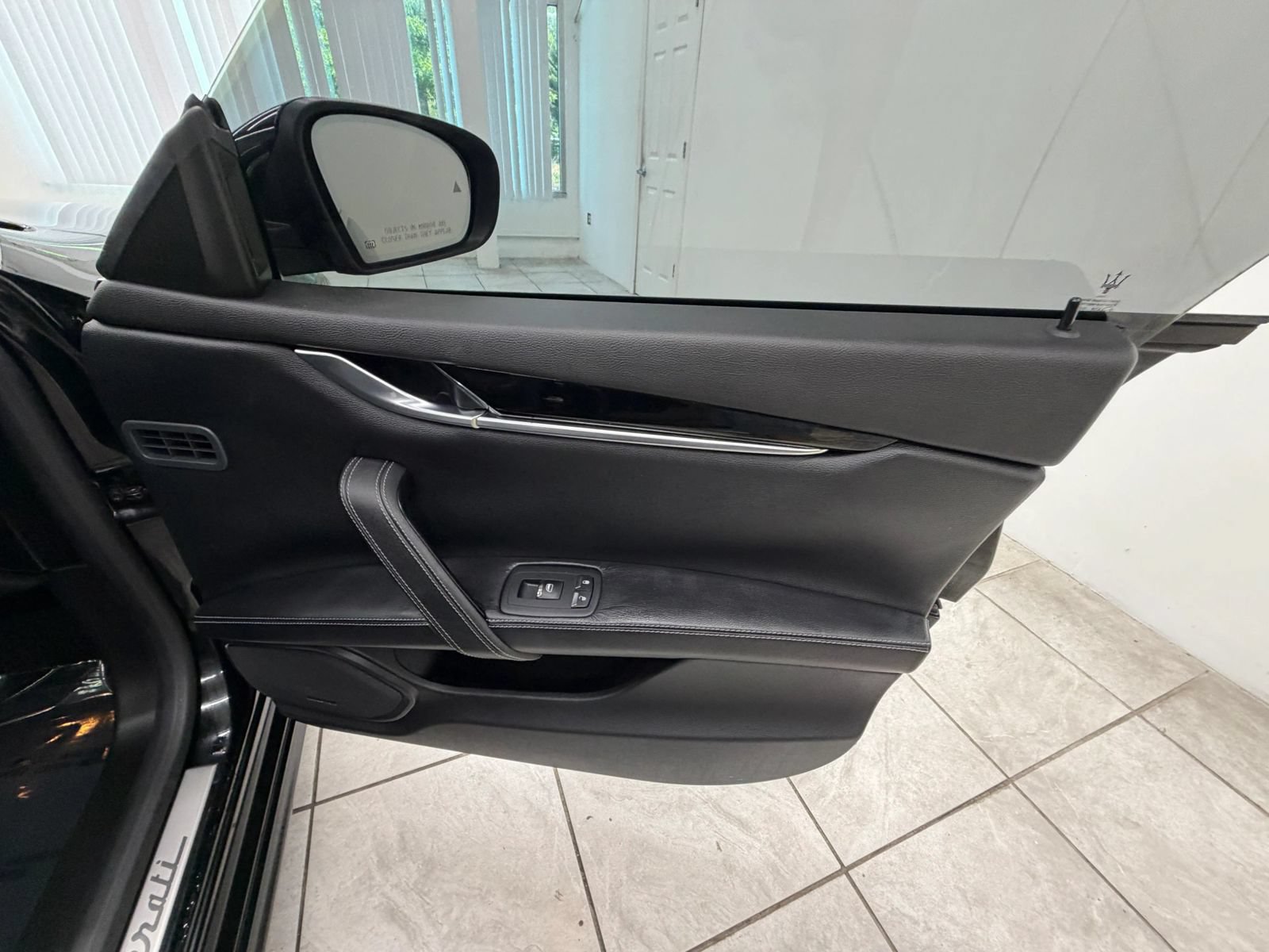 Used 2017 Maserati Ghibli S RWD image 20