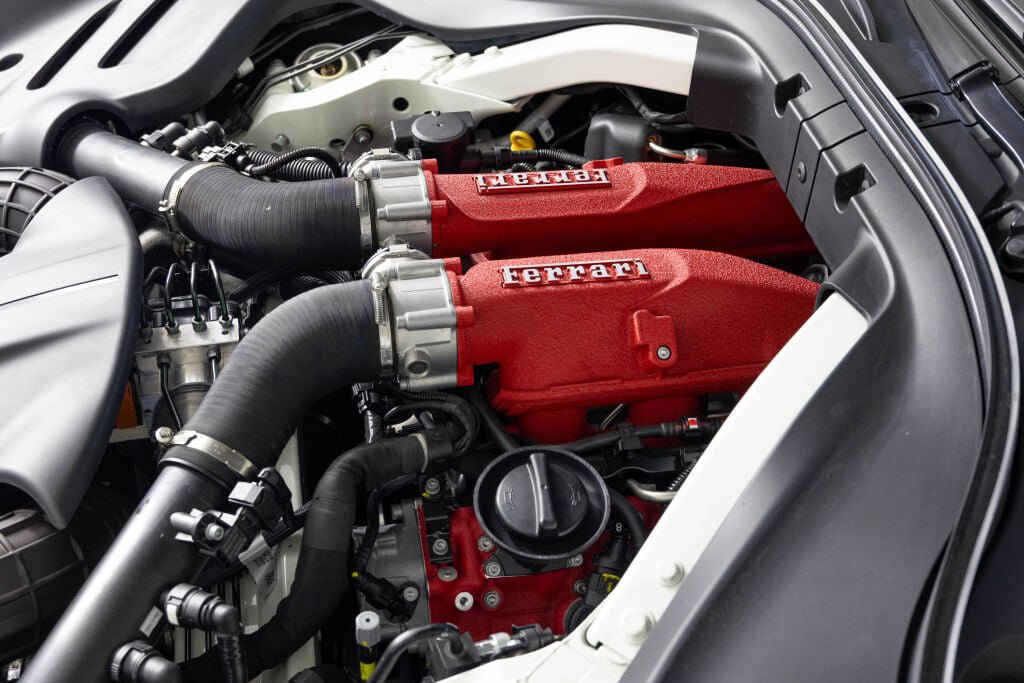 Certified 2024 Ferrari Roma Spider RWD image 62