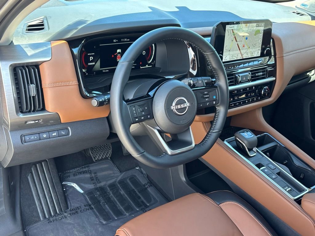 New 2025 Nissan Pathfinder Platinum w/ Cargo Package FWD image 9