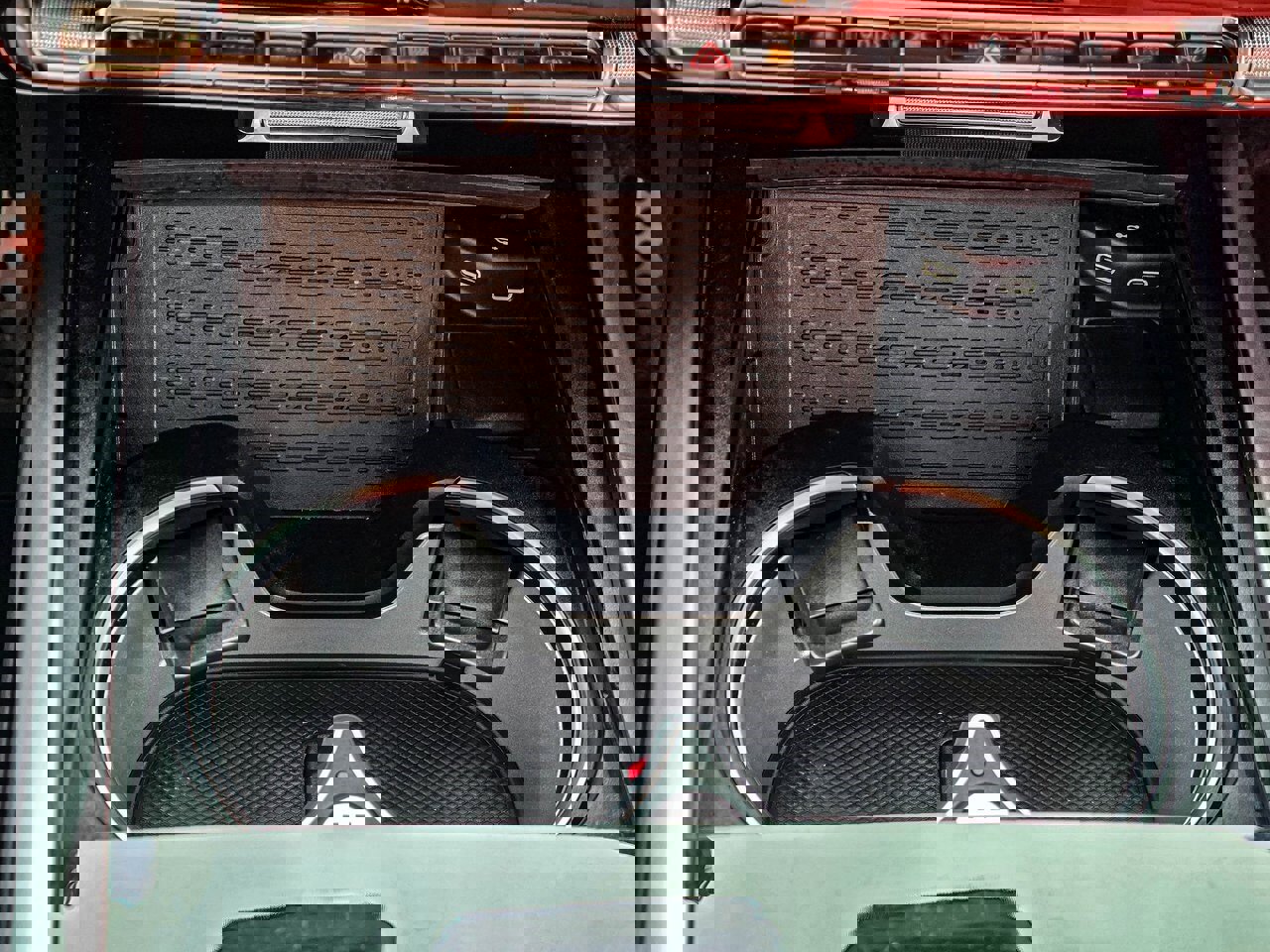 Used 2025 Mercedes-Benz G 550 image 21