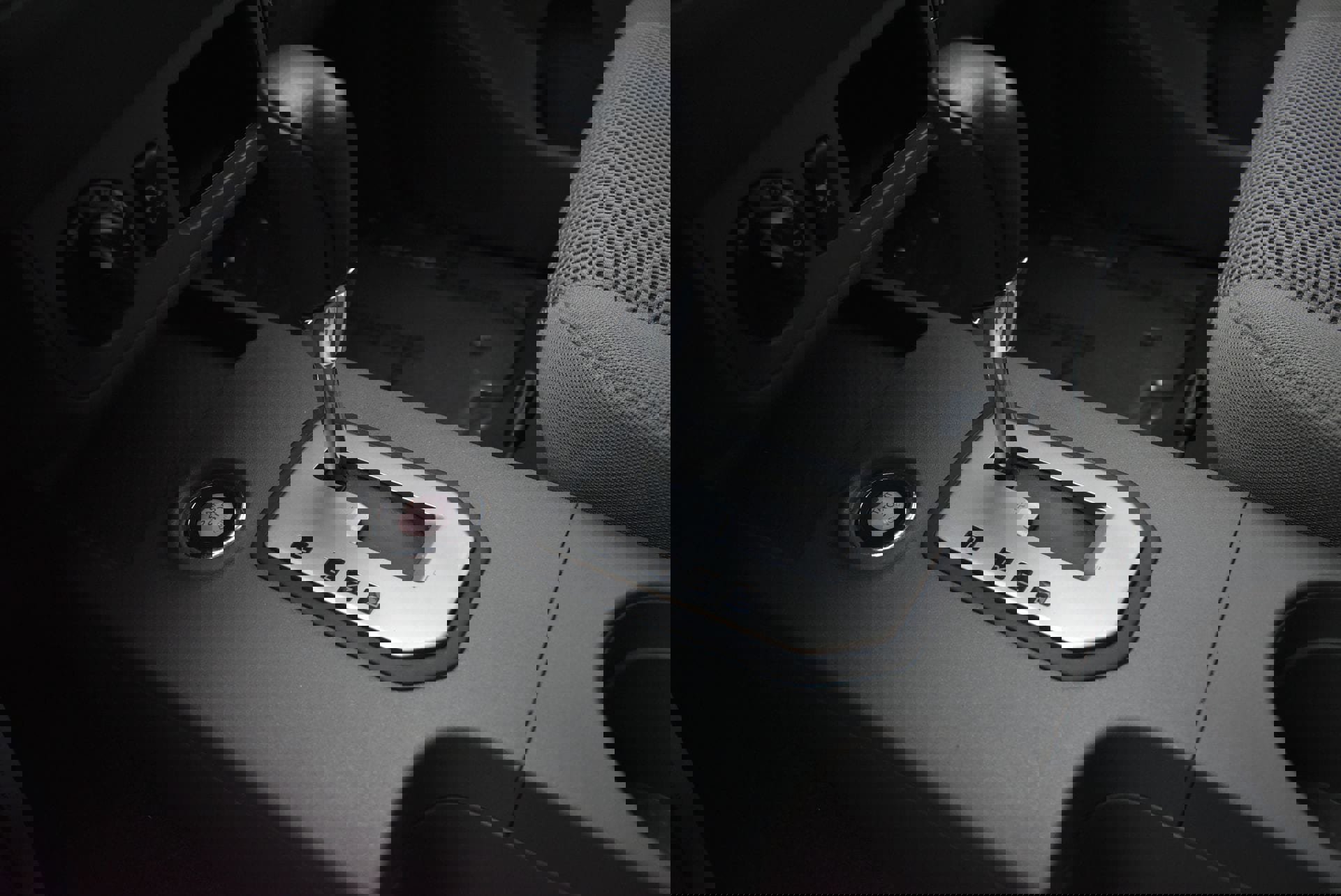 Used 2020 Nissan Frontier SV image 31