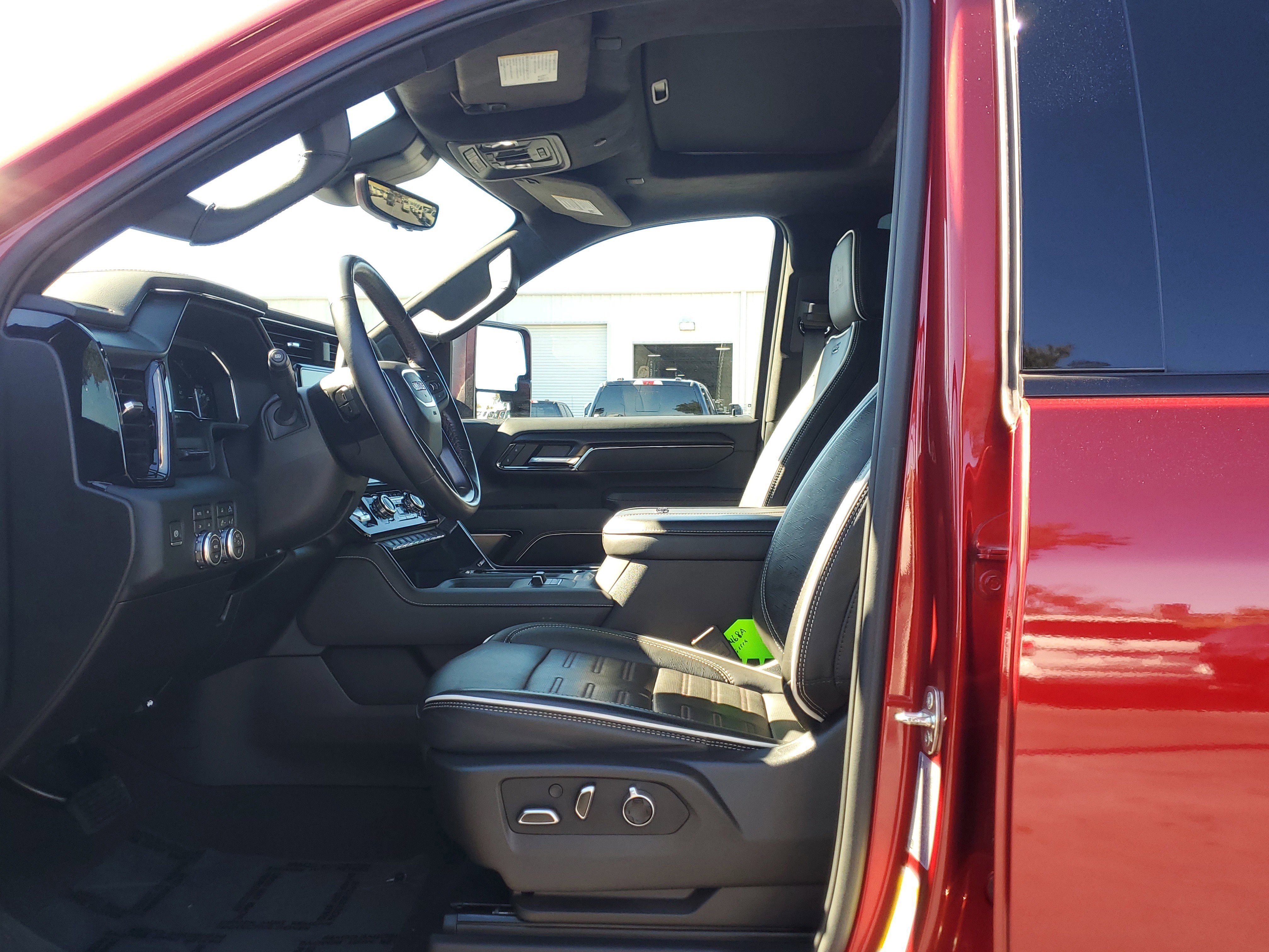 Used 2024 GMC Sierra 2500 AT4X w/ AT4X AEV Edition image 21