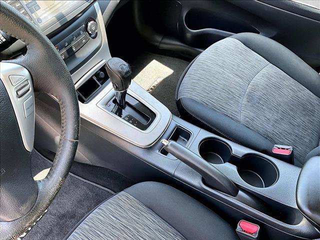 Used 2015 Nissan Sentra SV w/ Navigation Package FWD image 15