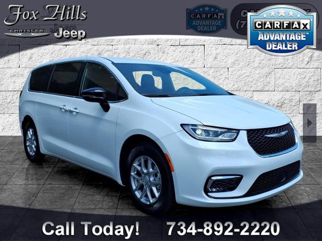 Certified 2026 Chrysler Pacifica Select
