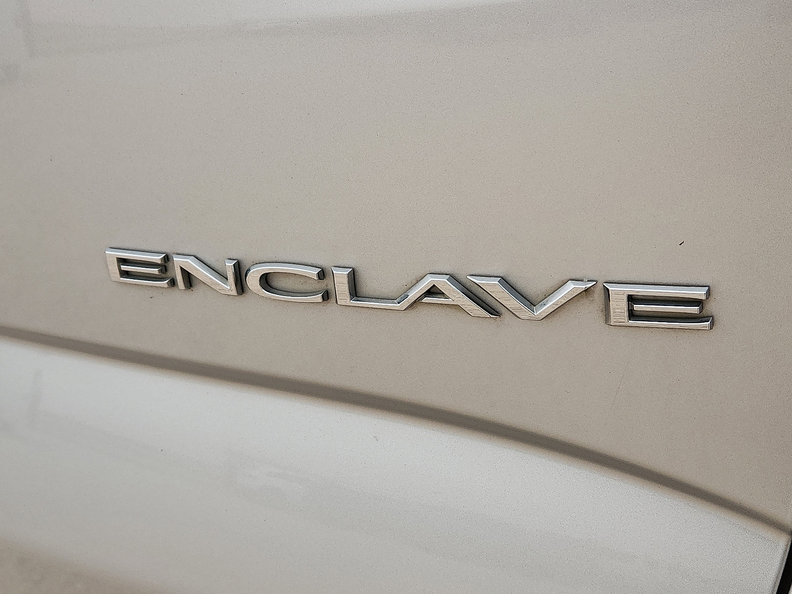 Used 2018 Buick Enclave Essence FWD image 8