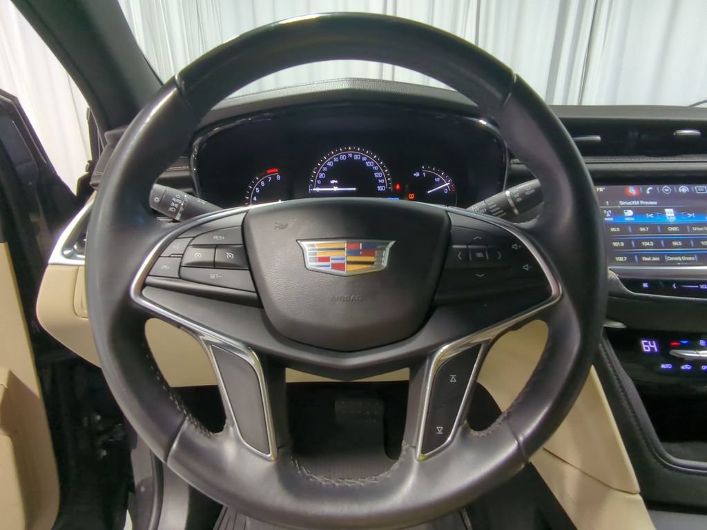 Used 2018 Cadillac XT5 FWD w/ LPO, Wheel Lock Package image 26