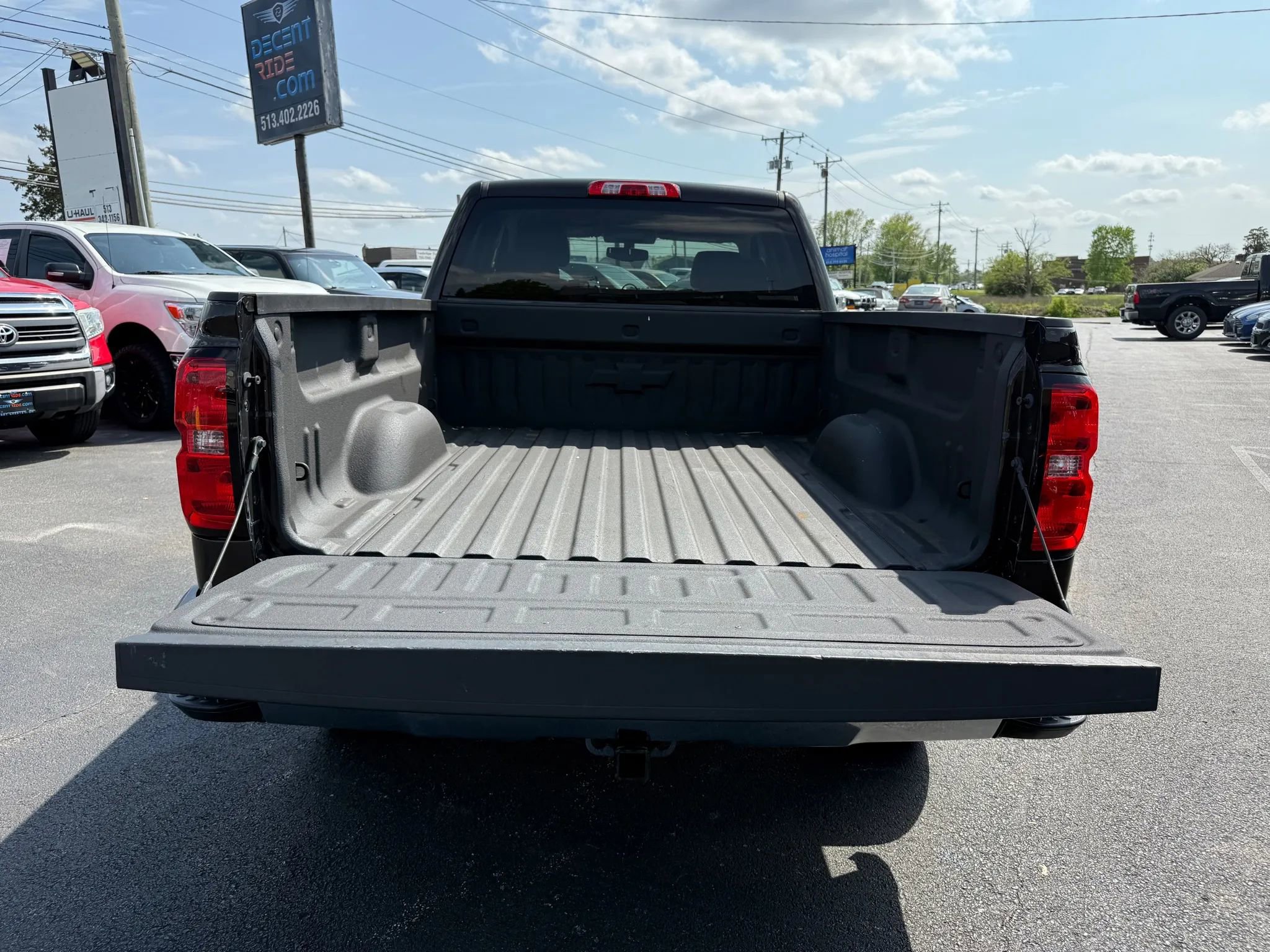 Used 2018 Chevrolet Silverado 1500 LT w/ All Star Edition image 32