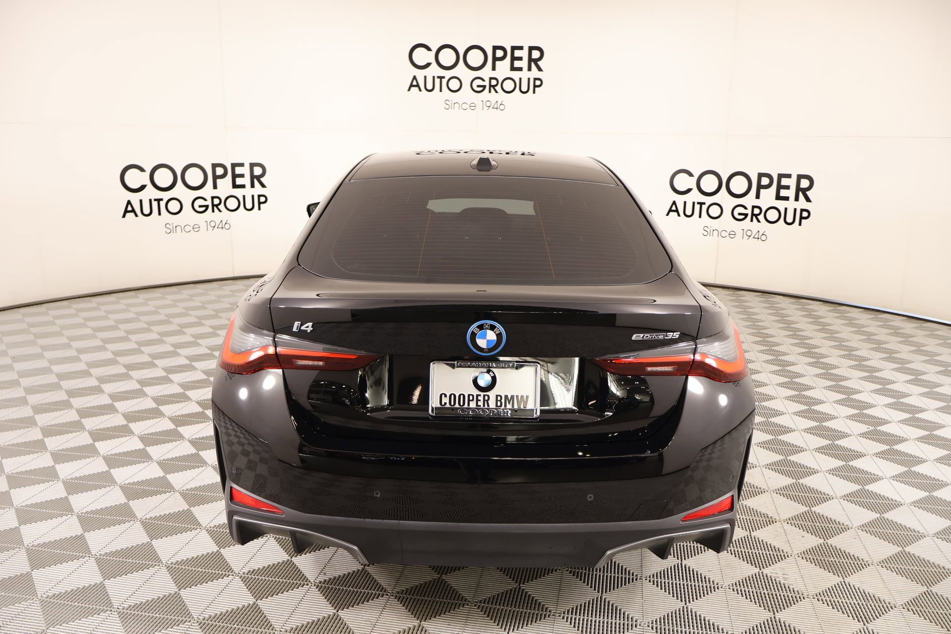 Used 2023 BMW i4 eDrive35 w/ Premium Package image 23