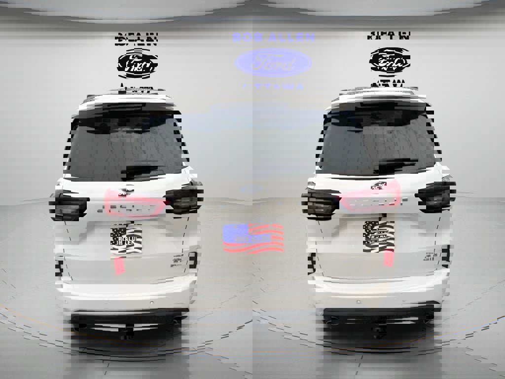 Used 2024 Ford Escape ST-Line Select w/ Tech Pack #2 image 4