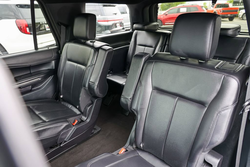 Used 2021 Ford Expedition XLT AWD/4WD image 33