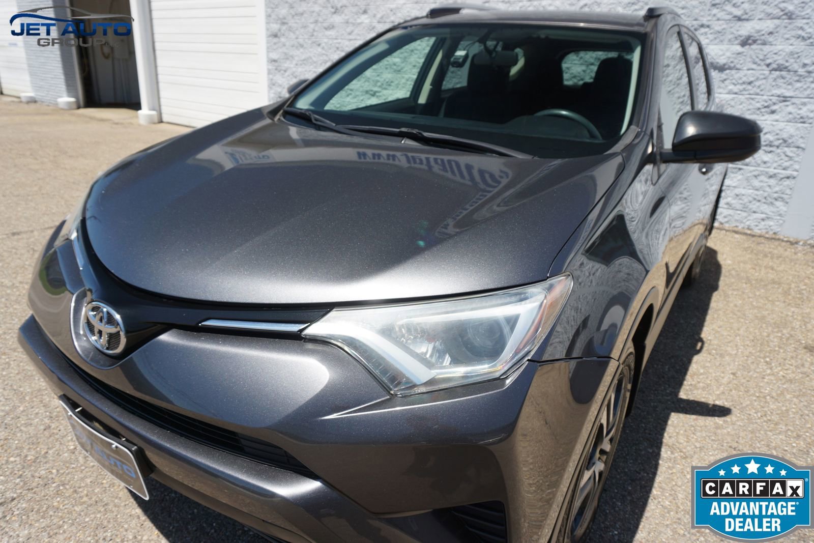 Used 2016 Toyota RAV4 LE AWD/4WD image 5