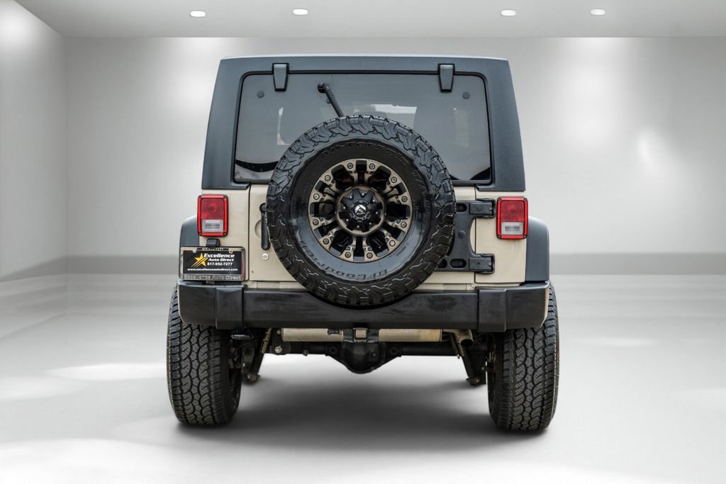 Used 2016 Jeep Wrangler Unlimited Sport AWD/4WD image 7