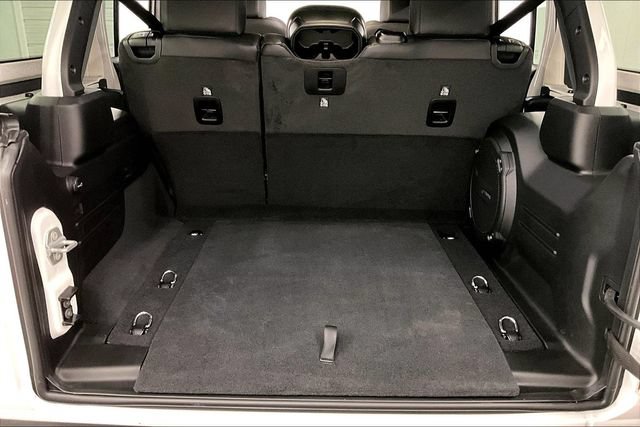 Used 2026 Jeep Wrangler Unlimited Rubicon AWD/4WD image 39