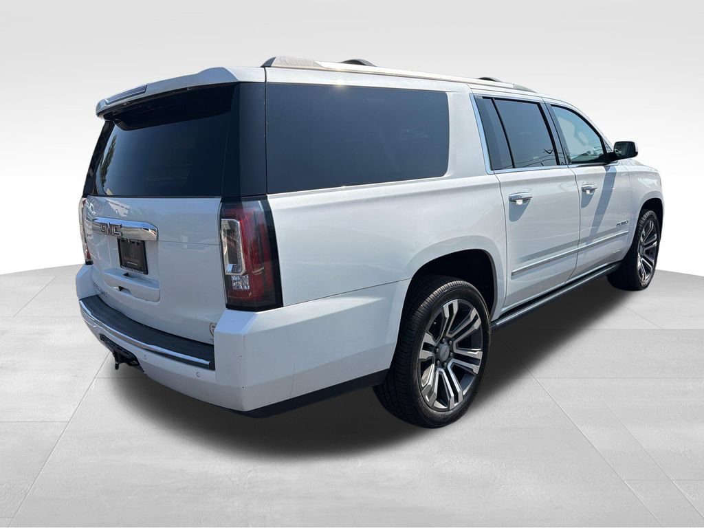 Used 2018 GMC Yukon XL Denali w/ Denali Ultimate Package AWD/4WD image 5