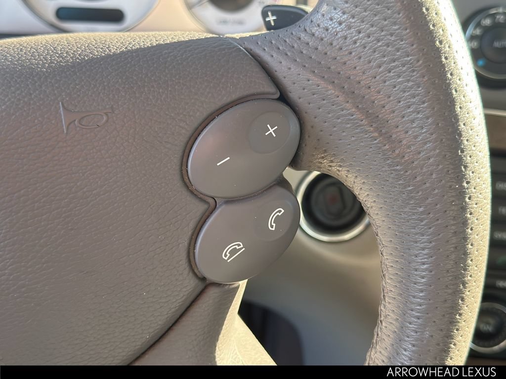 Used 2009 Mercedes-Benz E 350 Sedan image 14