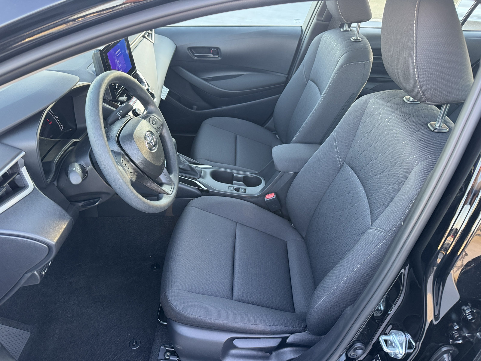 New 2027 Toyota Corolla LE FWD image 2