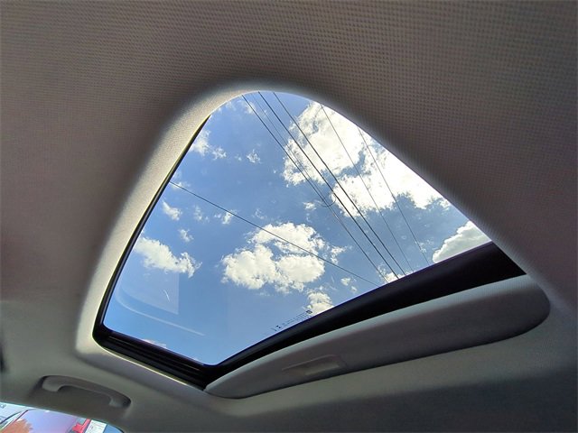 Certified 2024 Chevrolet Trax ACTIV w/ Sunroof Package image 19