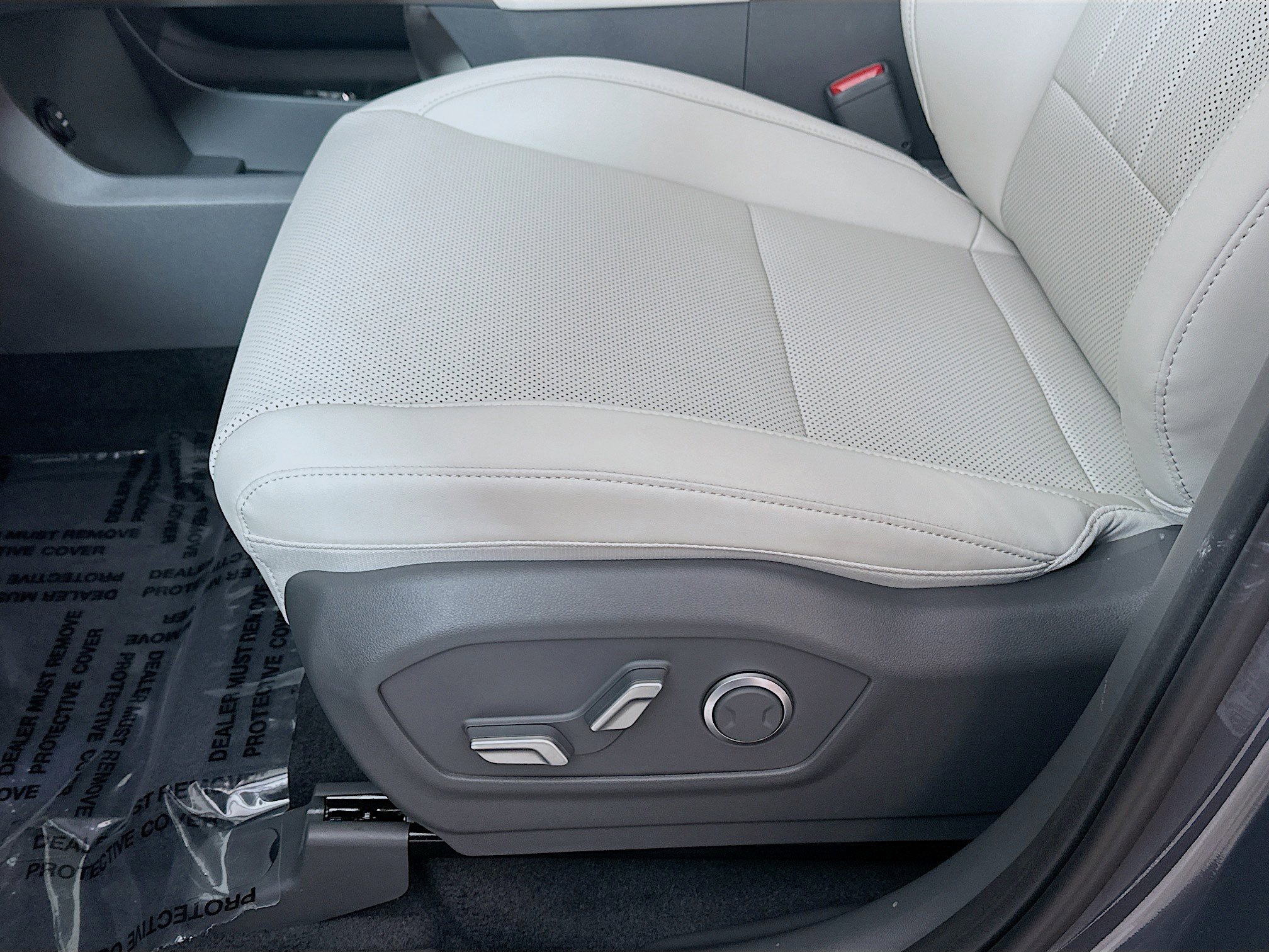 New 2026 Hyundai Santa Fe SEL image 18