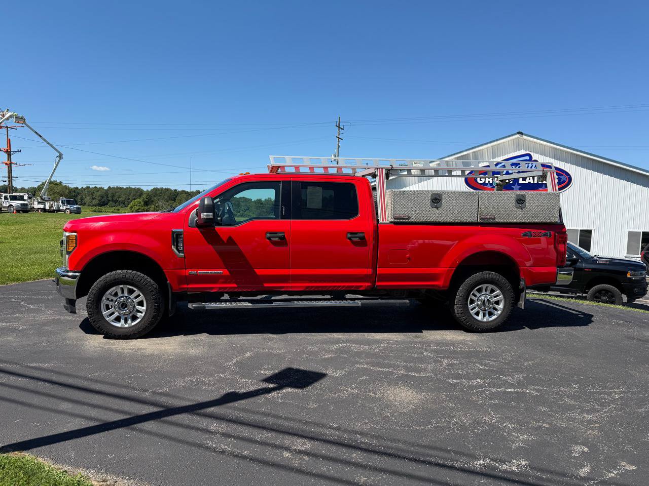 Used 2017 Ford F250 XLT w/ XLT Value Package AWD/4WD image 8