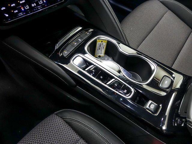 Used 2022 Buick Envision Preferred image 22